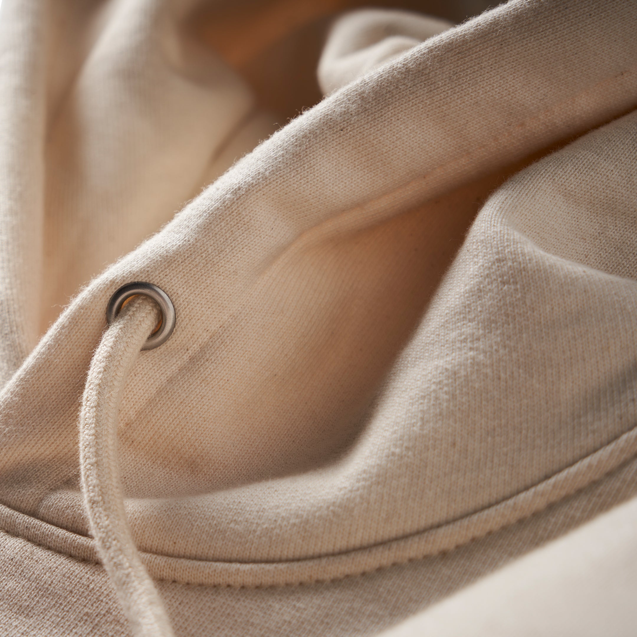 LVLS HERO HOODIE - BLACK